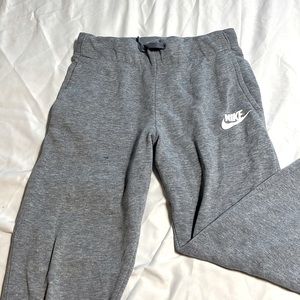 Girls small Nike sweatpants